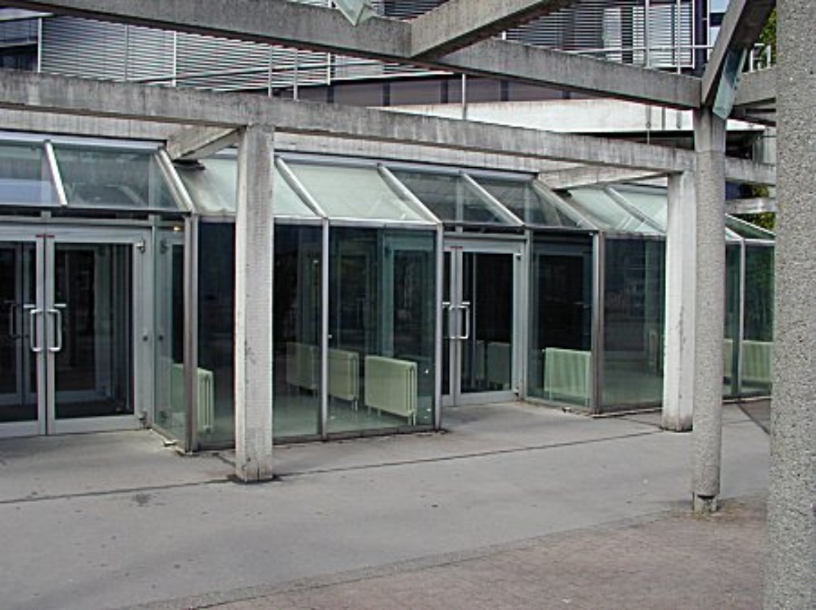 Eingangsbereich des Instituts
